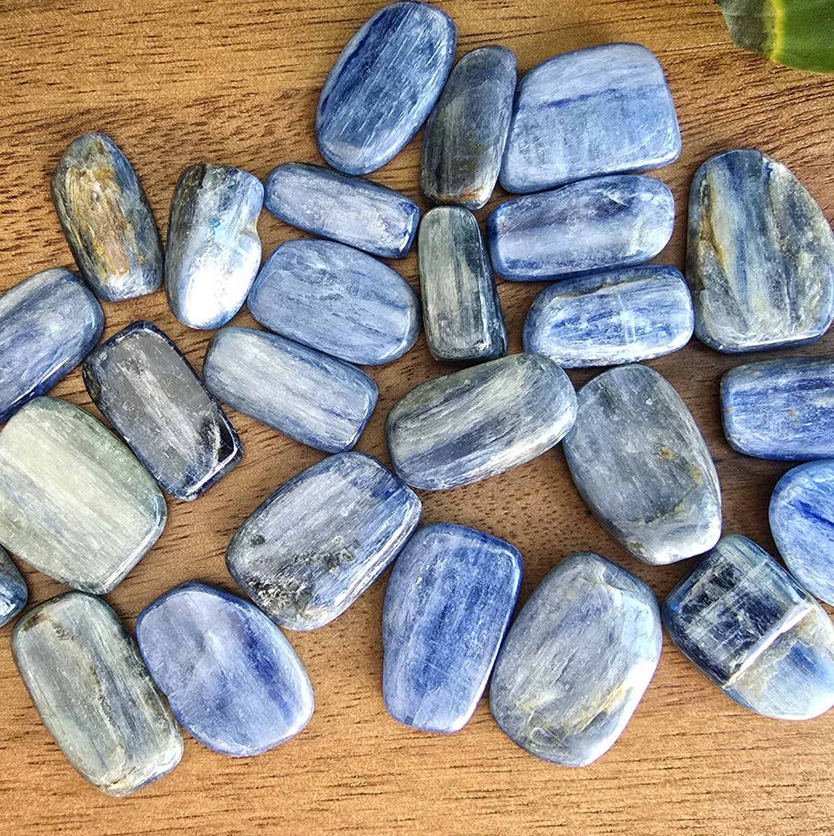 Crystal Tumble Stones – Earth's Touch Giftware