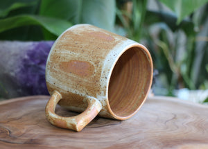 Hug Mug - Brown - 108