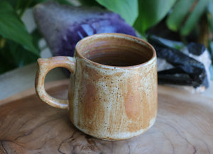 Hug Mug - Brown - 108