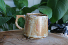 Load image into Gallery viewer, Hug Mug - Brown - 108
