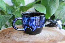 Load image into Gallery viewer, Mug - Blue - 110