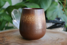 Load image into Gallery viewer, Hug Mug - Brown - 112B