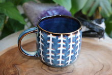 Load image into Gallery viewer, Hug Mug - Blue - 114