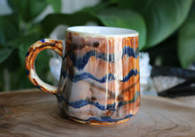 Load image into Gallery viewer, Hug Mug - Orange - 121