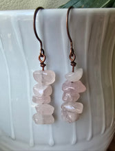 Load image into Gallery viewer, Rose Quartz chip earrings with antique copper hooks handmade