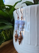 Load image into Gallery viewer, Blue Lace Agate shell copper earrings handmade