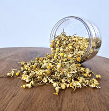 Load image into Gallery viewer, Bath Flowers Chamomile