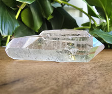 Load image into Gallery viewer, Clear Quartz Twin Point