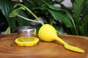 Coloured Silicone/Metal Teabag Strainer - Reusable