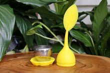Load image into Gallery viewer, Coloured Silicone/Metal Teabag Strainer - Reusable