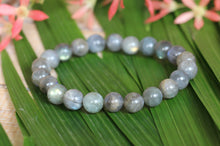 Load image into Gallery viewer, Labradorite Bracelet - 8mm A Grade