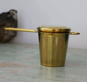 Long Handle Cup Strainer - Gold or Silver