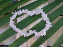 Load image into Gallery viewer, Rose Quartz Chip Bracelet