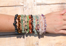 Load image into Gallery viewer, Rose Quartz Chip Bracelet