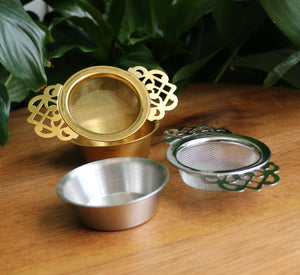 Shallow Lace Cup Strainer - Gold or Silver