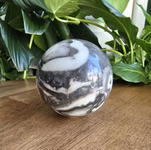 Load image into Gallery viewer, Shell Jasper Sphere