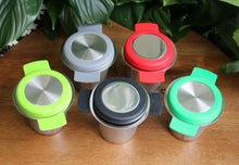 Load image into Gallery viewer, Silicone Handle Cup Strainer with lid