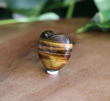 Load image into Gallery viewer, Tiger Eye Heart