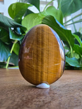 Load image into Gallery viewer, Tiger Eye Worry Stone